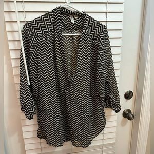 Oversized chevron top